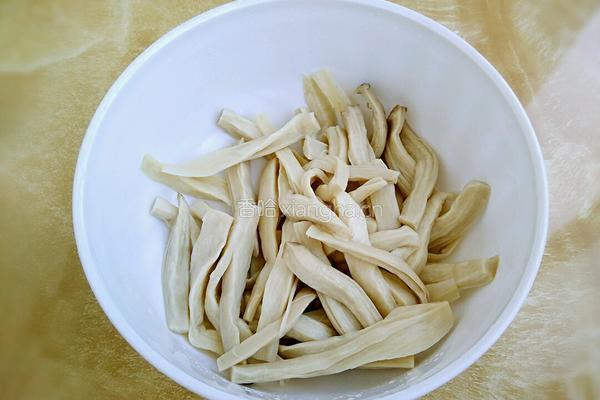 炸杏鲍菇的做法图解3