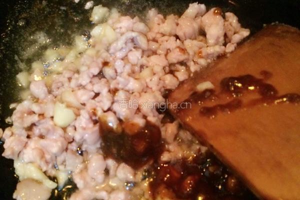 肉末豆角的做法图解3