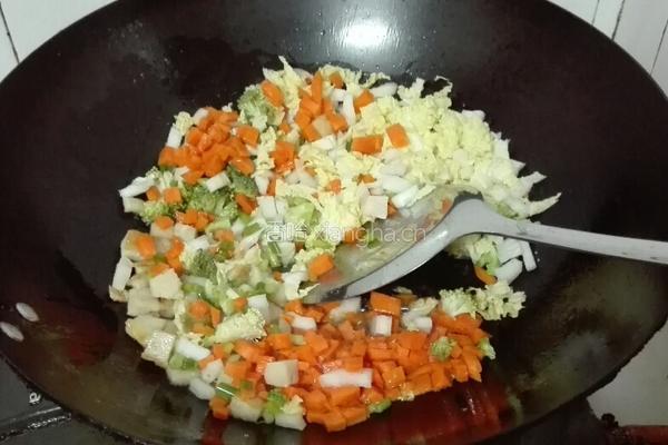 五彩缤纷蛋炒饭的做法图解6