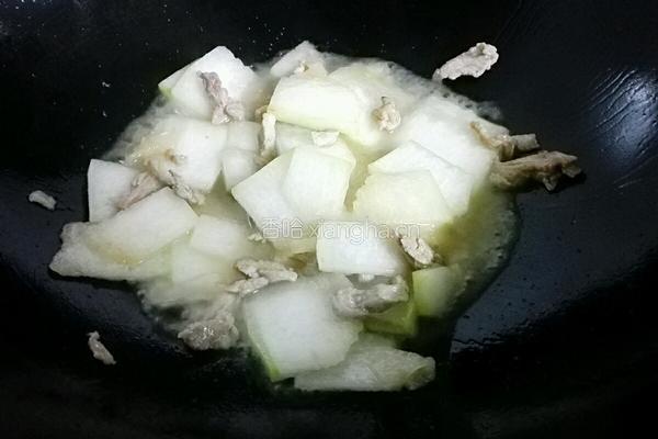 冬瓜煮肉的做法图解5