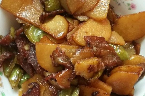 青椒肉炒土豆片的做法图解7