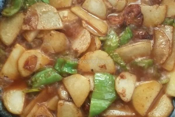 青椒肉炒土豆片的做法图解5