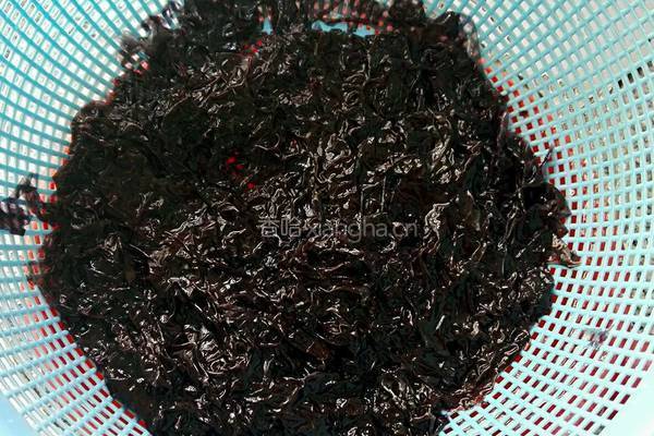 肉末紫菜汤的做法图解1