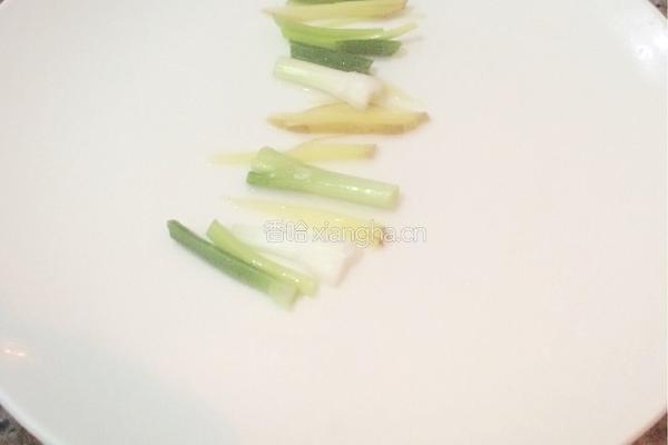 清蒸福寿鱼的做法图解2