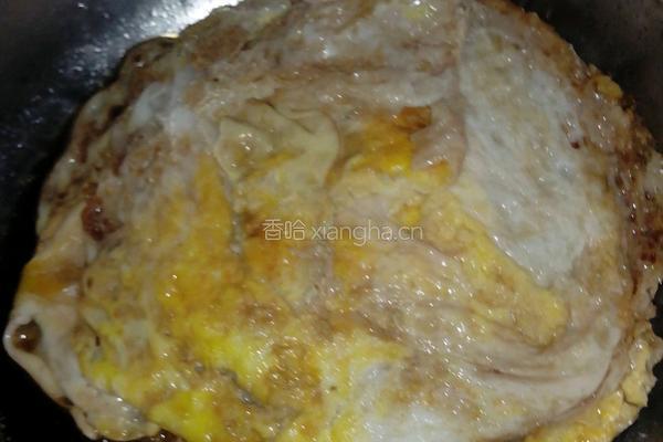 榨菜丝蛋炒饭的做法图解2