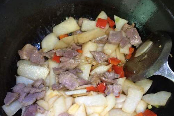凉薯炒肉片的做法图解8