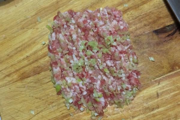 脆皮豆腐泡的做法图解1