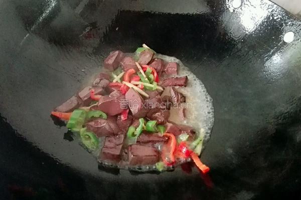 辣椒煮驴血的做法图解6