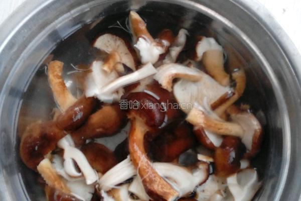 爆炒腰花的做法图解2