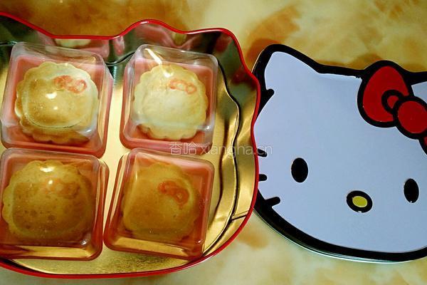 kitty 猫椰汁奶油蛋黄酱月饼的做法图解12