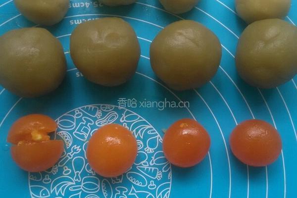 广式蛋黄莲蓉的做法图解7