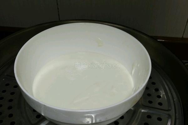 奶香蛋黄馅冰皮月饼的做法图解5