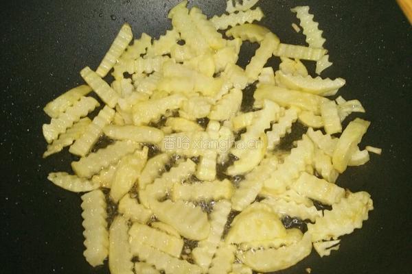 麻辣土豆花(洋芋花)的做法图解3