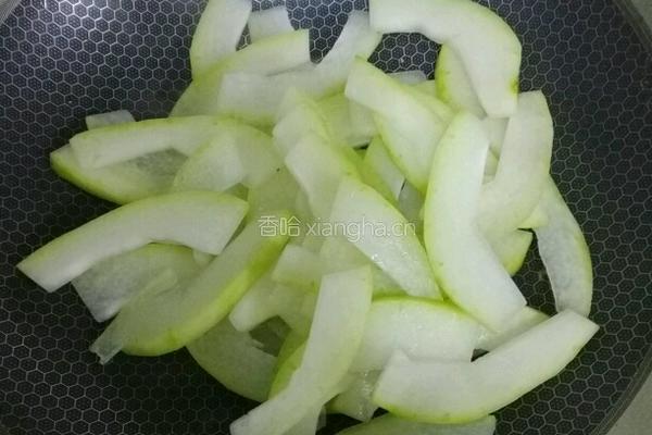 冬瓜海米汤（正常应该是虾仁啦）的做法图解3