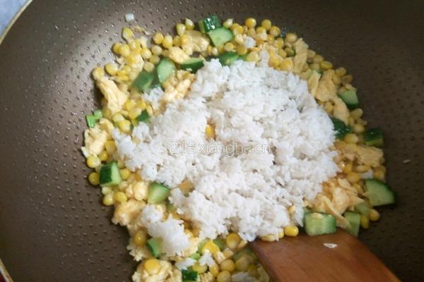 蛋炒饭的做法图解5