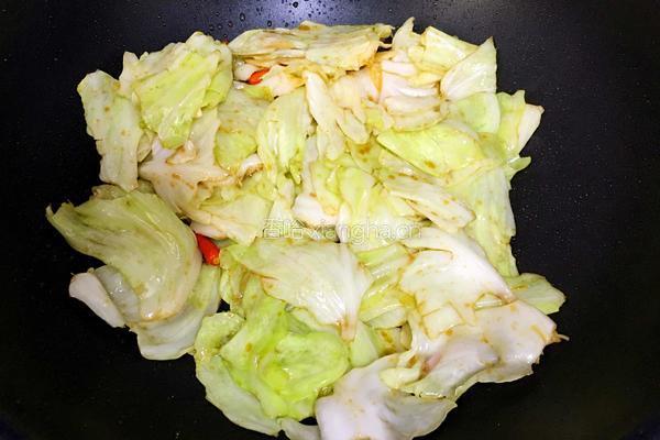 手撕包菜的做法图解6