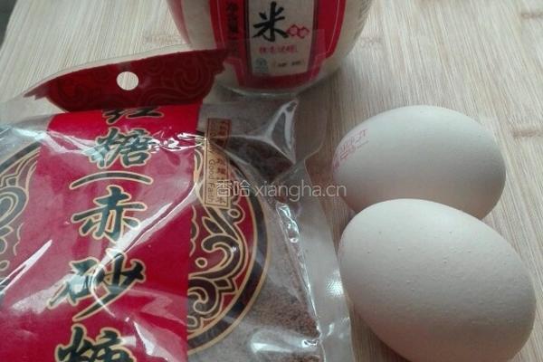 红糖米酒荷包蛋的做法图解1
