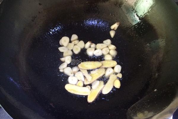 泥鳅焖豆腐的做法图解8