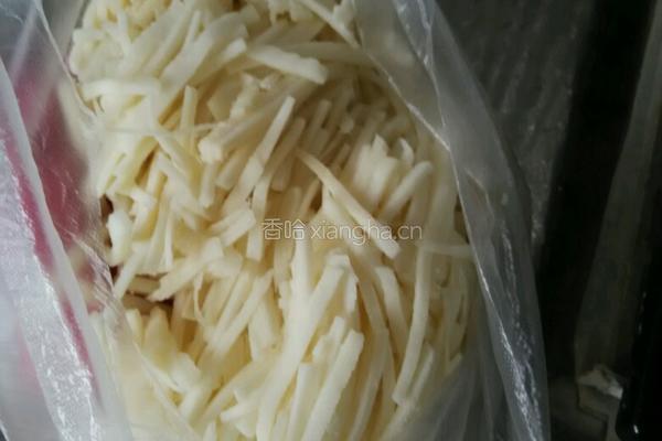 煮甜笋的做法图解1