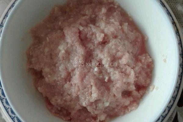 玉米菠菜丸子汤的做法图解3