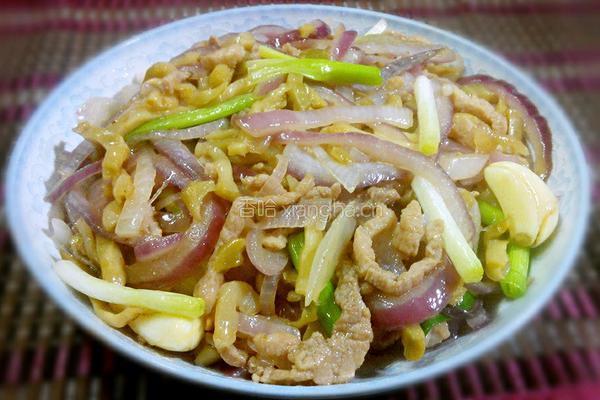 肉炒洋葱榨菜丝的做法图解6