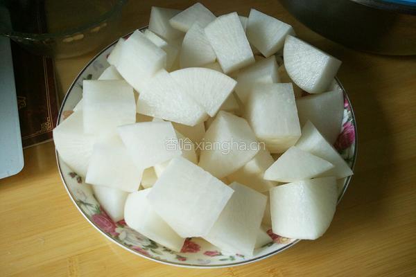 羊肉炖萝卜 详细好操作的做法图解3
