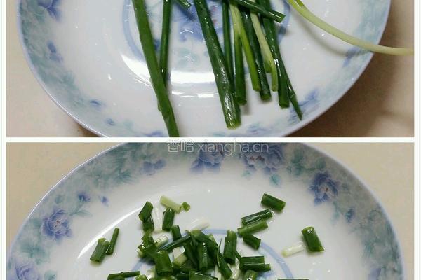 香葱胡萝卜土豆丝的做法图解2