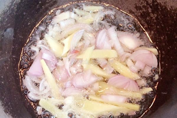 姜葱鸡的做法图解3