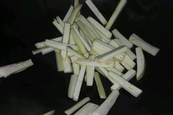 家庭版鱼香茄子的做法图解3