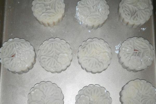 果仁豆沙月饼的做法图解7