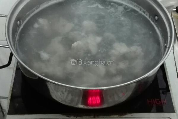 木瓜红枣排骨汤的做法图解3
