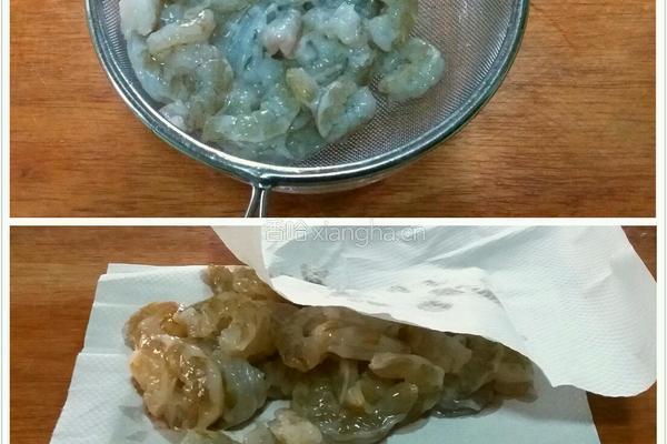 银杏炒虾仁的做法图解3