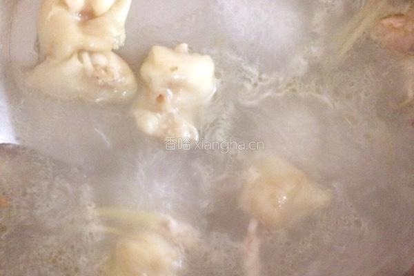 秘制鱼泡青瓜汤的做法图解7