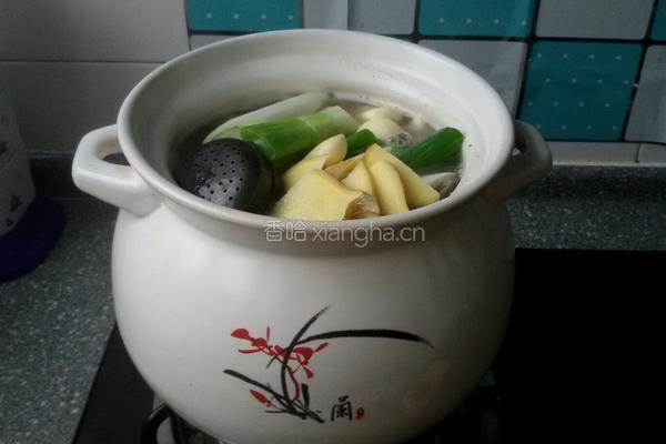 白水羊杂汤的做法图解4