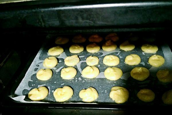 糖霜奶油小饼干的做法图解6
