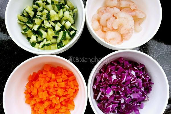 虾仁炒饭的做法图解1