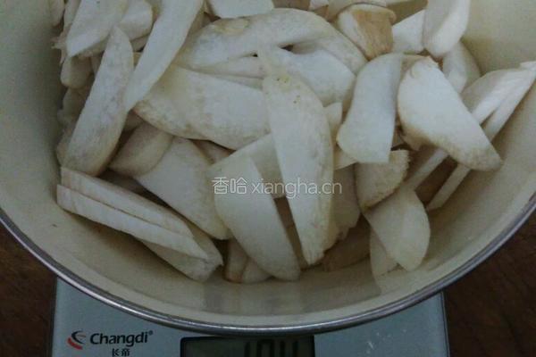 杏鲍菇小炒肉的做法图解3