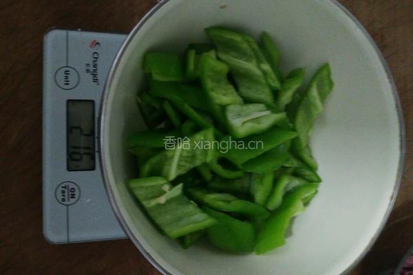 杏鲍菇小炒肉的做法图解4