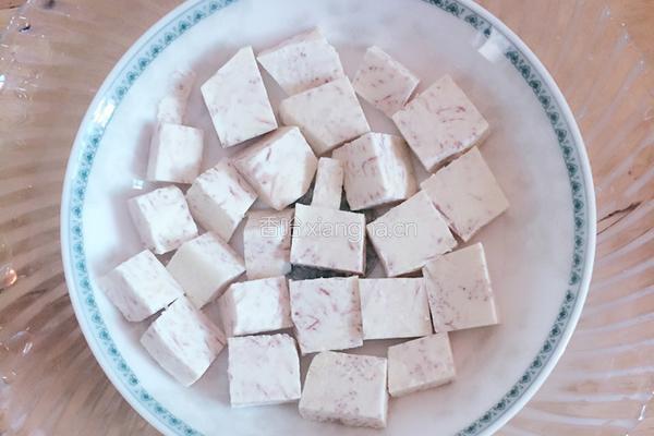 广式香芋蒸排骨的做法图解4
