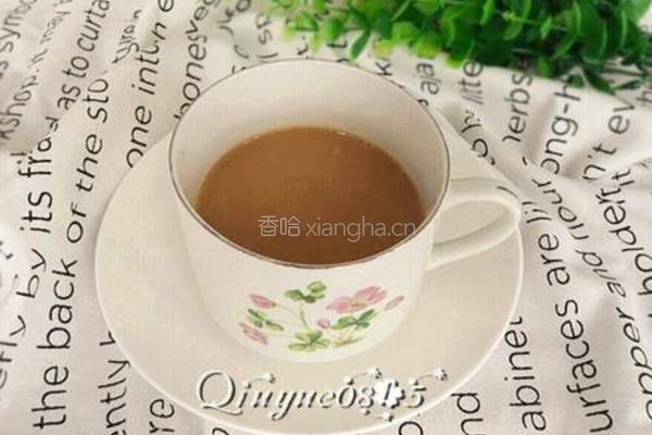 巧克力拉花咖啡的做法图解4