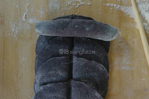 黑玫瑰(黑米面)的做法图解6