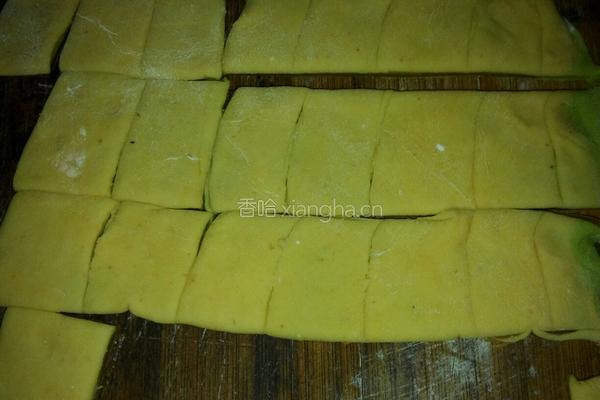 油炸饼的做法图解6