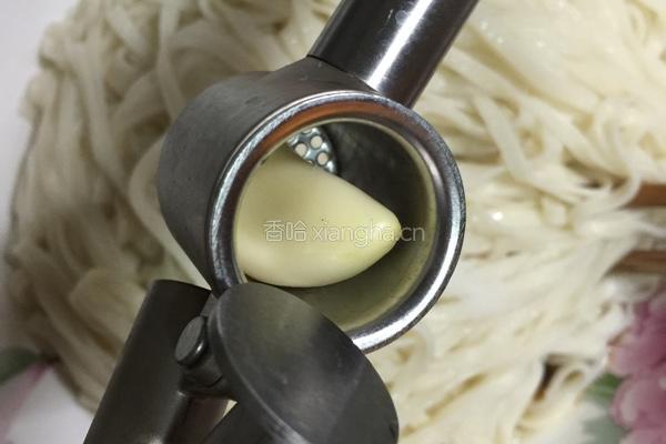 肉末油泼面的做法图解6