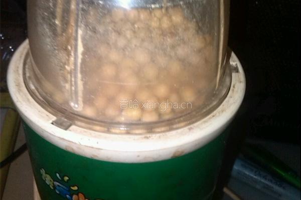 现磨豆浆的做法图解3
