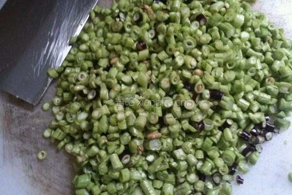 豆角猪肉饭的做法图解4