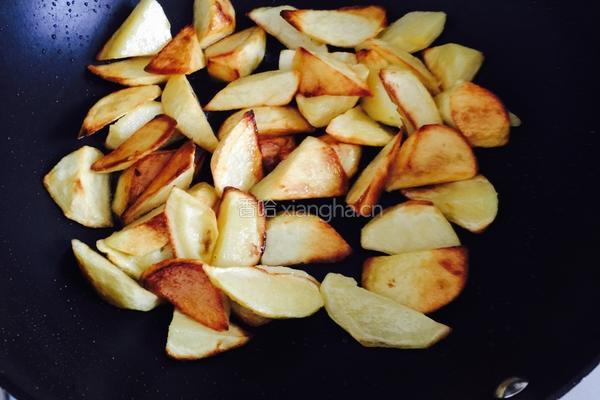 茄汁土豆块的做法图解6