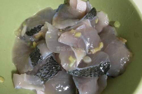 酸菜鱼面片的做法图解1