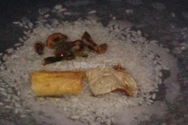 韩式海鲜饭（海鳗、淡菜味）的做法图解2