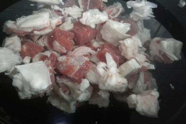 红烧牛肉的做法图解1