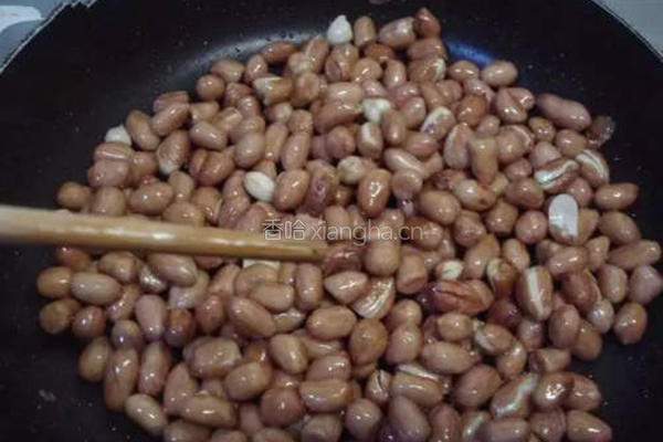 炸花生米的做法图解5